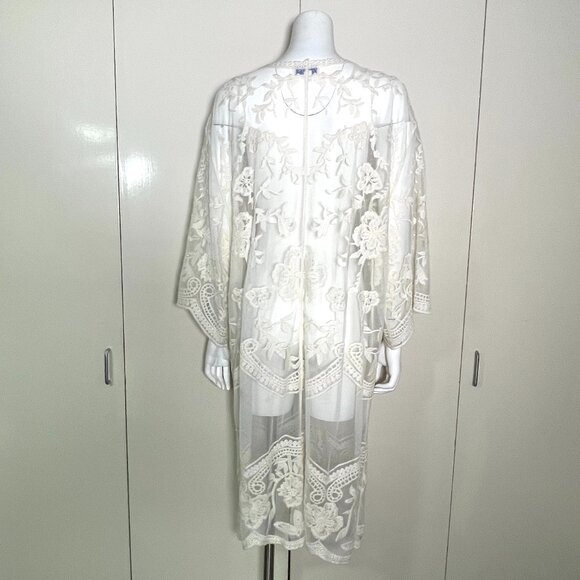 NWOT The She + Sky lace embroidered boho coverup kimono Festival - Picture 7 of 10